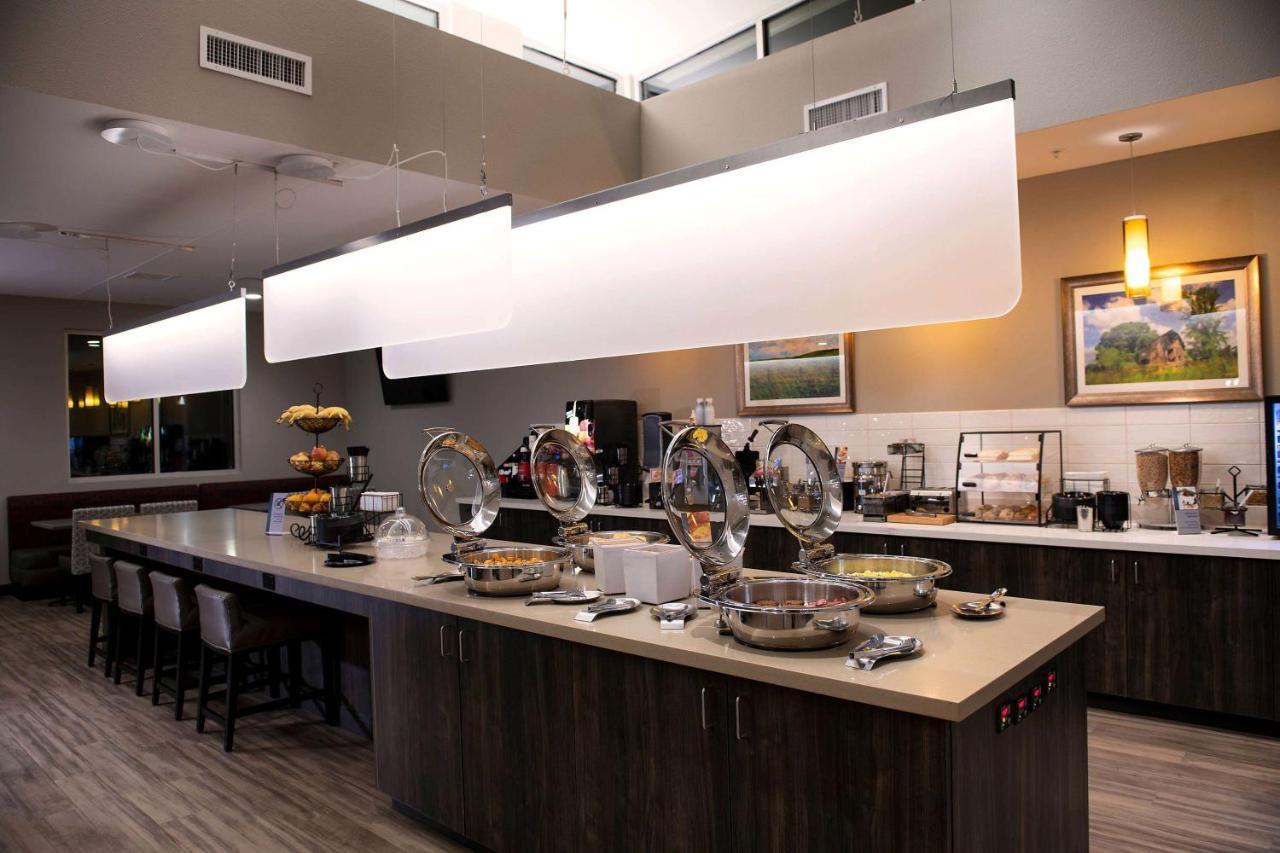 Hotel Stonehill Lawrence, Trademark Collection By Wyndham